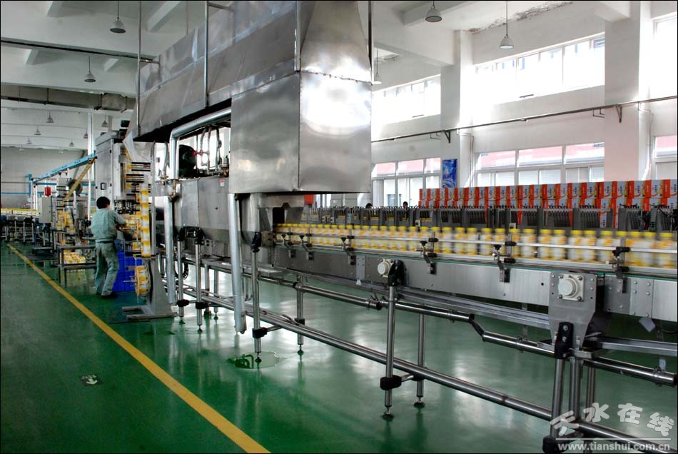 【經(jīng)濟直通車】天水娃哈哈 豐富產(chǎn)品拓寬市場(圖)--天水在線