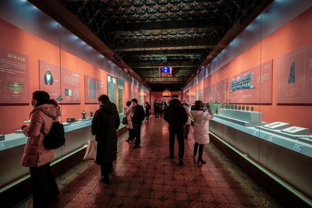 慎海雄:丹青难写是精神——我们为什么举办“何以中国”大展