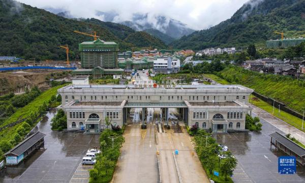 云南腾冲:边境小城的奋进路