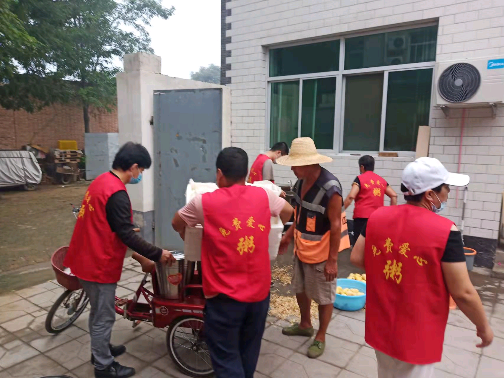 【中国记录】雄安新区容城爱心粥店2022年8月19日(农历七月二十二)粥讯