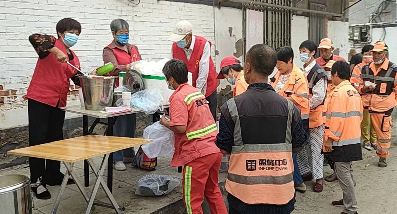 爱心粥志愿者风采展播——杨江英