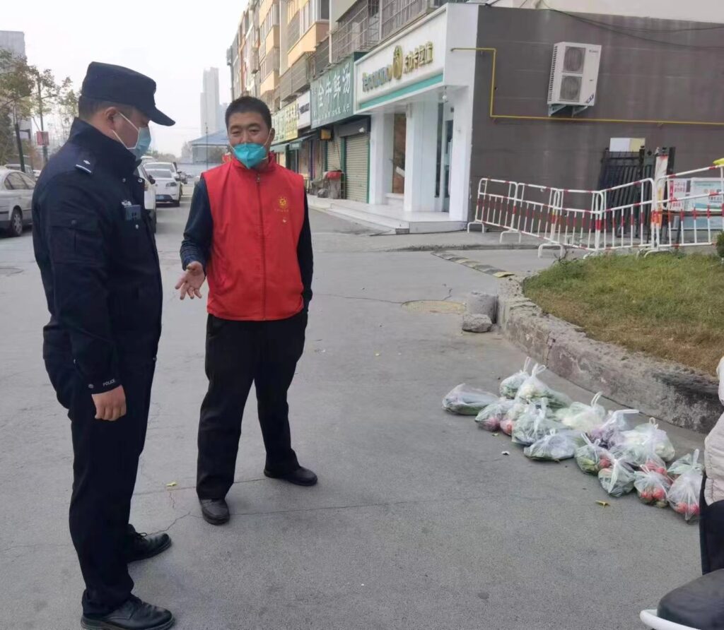 以实际行动践行二十大精神 开封市龙亭区疫情期间送真情