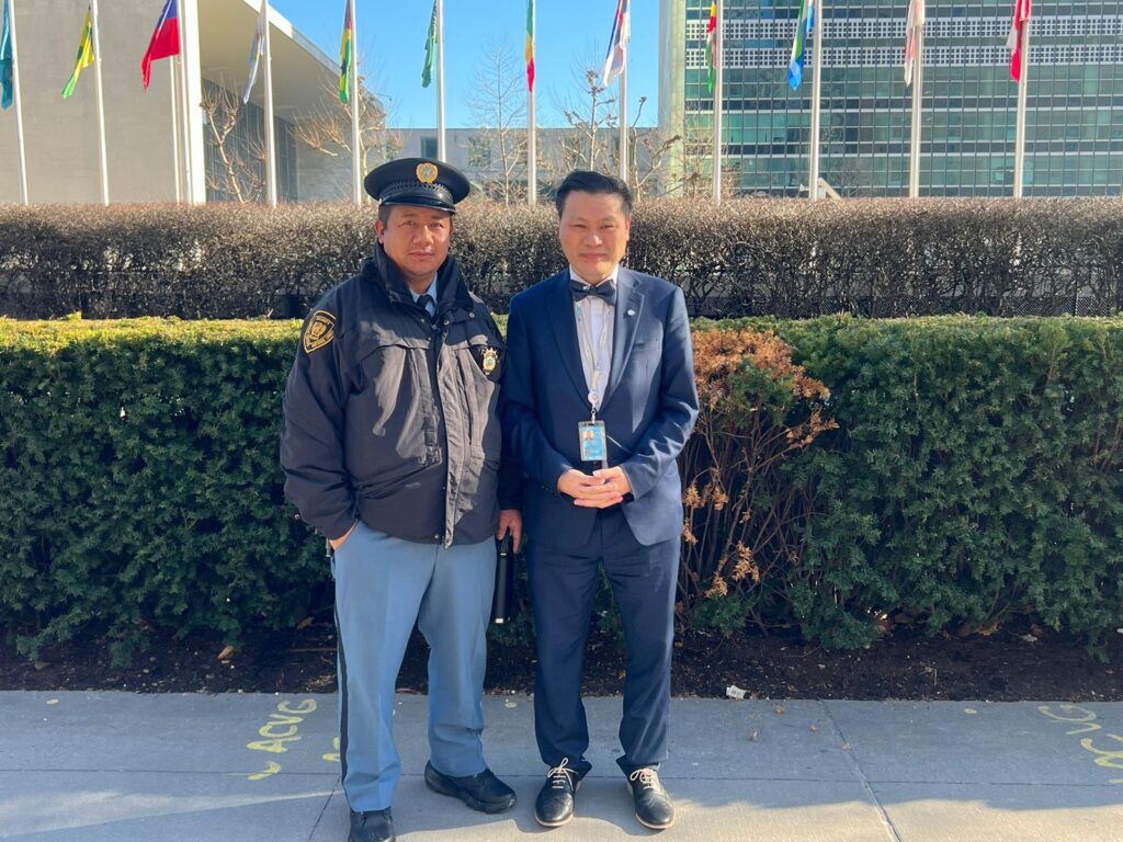 庆祝联合国妇女大会暨联合国和平音乐会颁奖盛典-联合国网合集团林安迪主席向中国人民和世界各国人民拜年