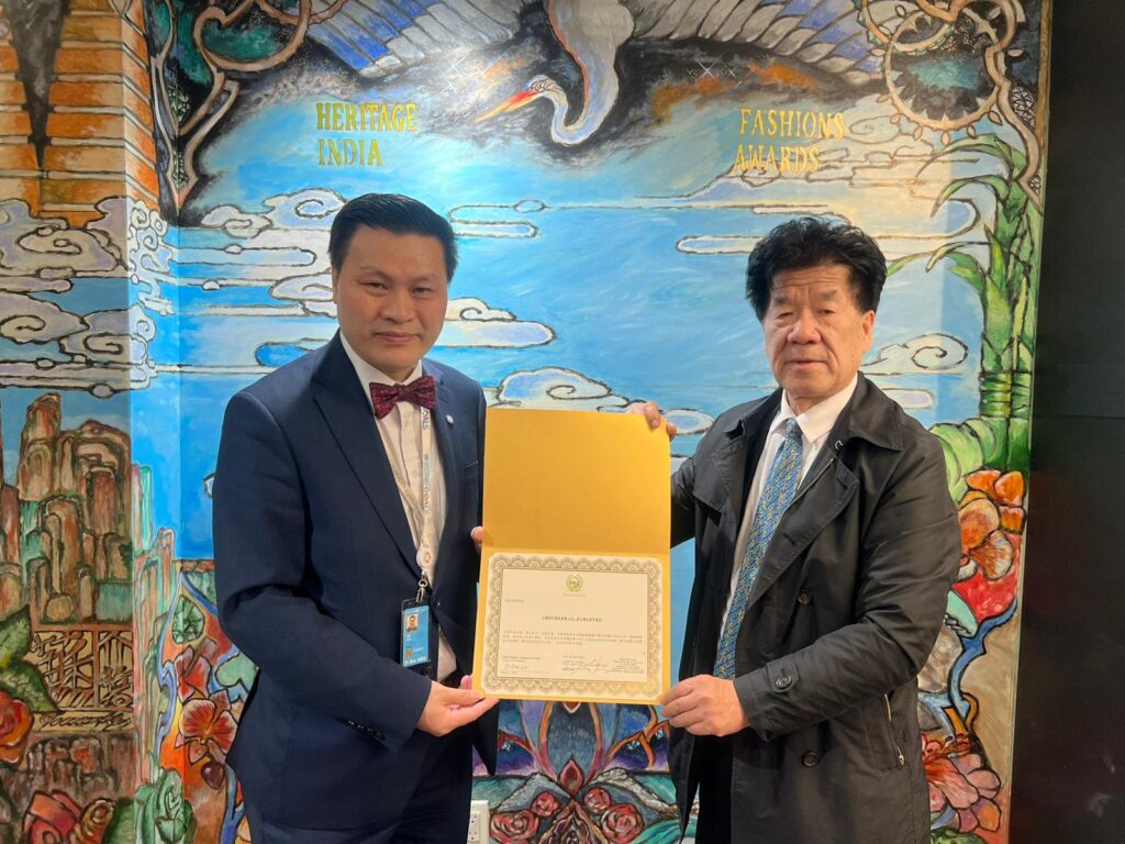 庆祝联合国妇女大会暨联合国和平音乐会颁奖盛典-联合国网合集团林安迪主席向中国人民和世界各国人民拜年