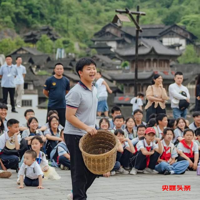 【乡村振兴】乌江寨:“共生”思想,做一个社会责任的景区