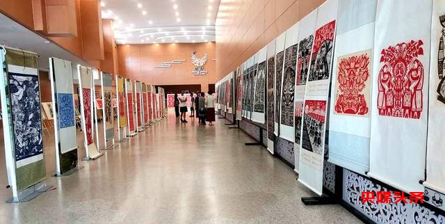 贵州省文艺家协会剪纸艺术研究会组织到从江采风