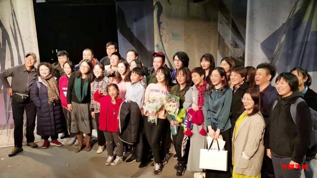 初冬象山红美人开摘了,读洪紫千“双红双绿”感受人间暖春